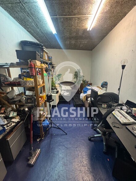 Retail in Paris for sale - Interior Photo - Image 3 of 8