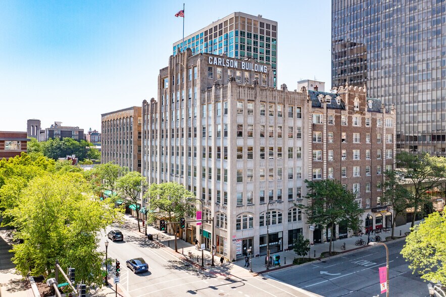 636 Church St, Evanston, IL à louer - Photo du bâtiment - Image 2 de 27