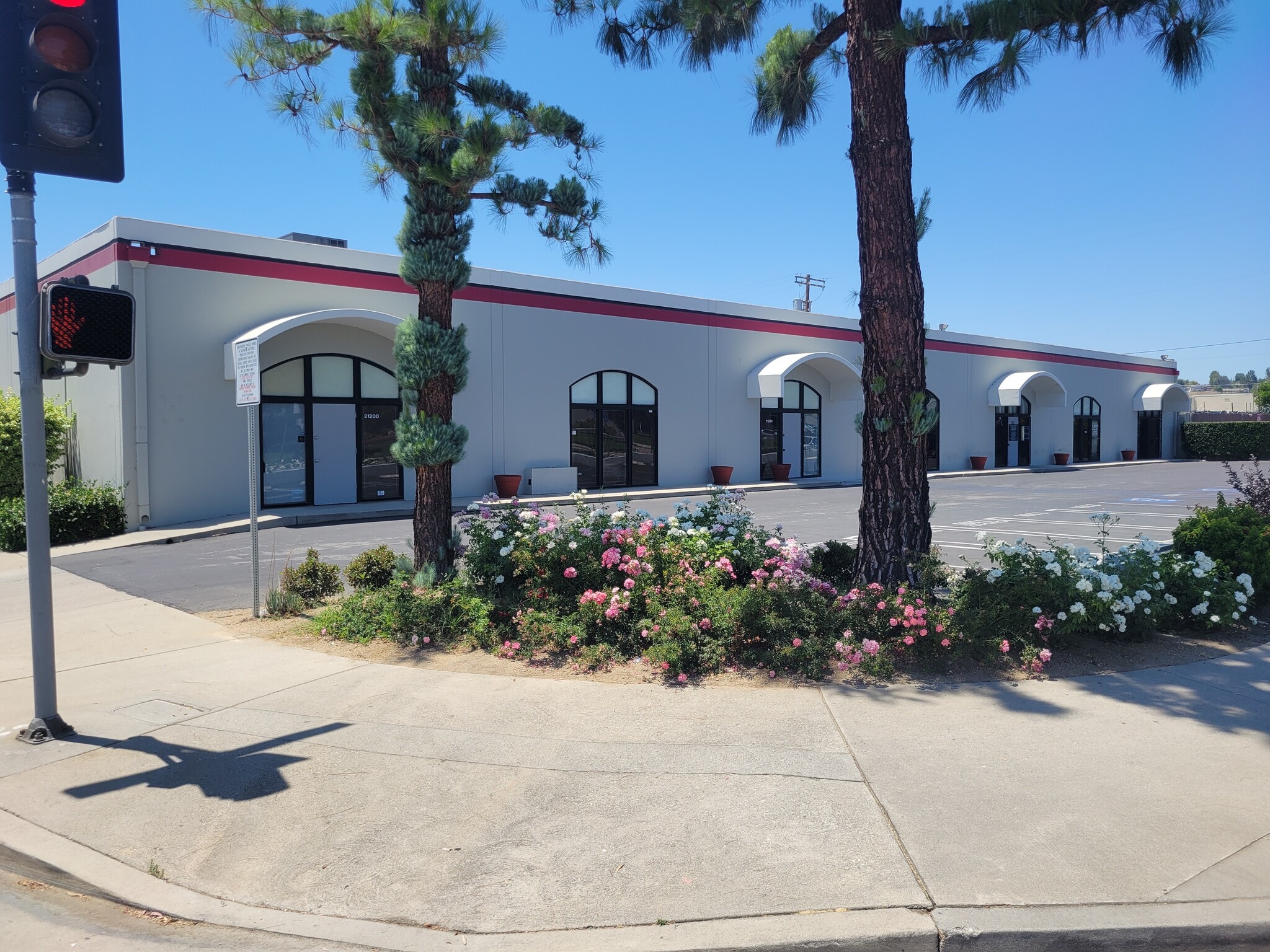 21200-21212 Nordhoff St, Chatsworth, CA for lease Building Photo- Image 1 of 4