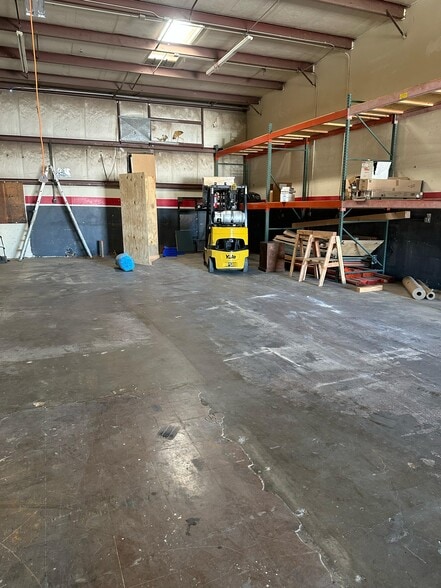 1421 N Lee Trevino Dr, El Paso, TX for lease - Building Photo - Image 2 of 8