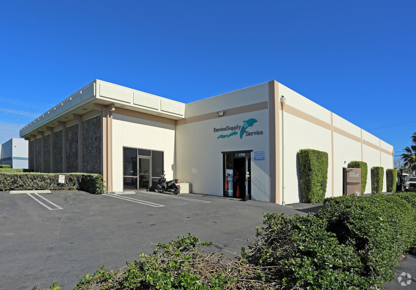 1791 Kaiser Ave, Irvine, CA for lease - Building Photo - Image 1 of 4