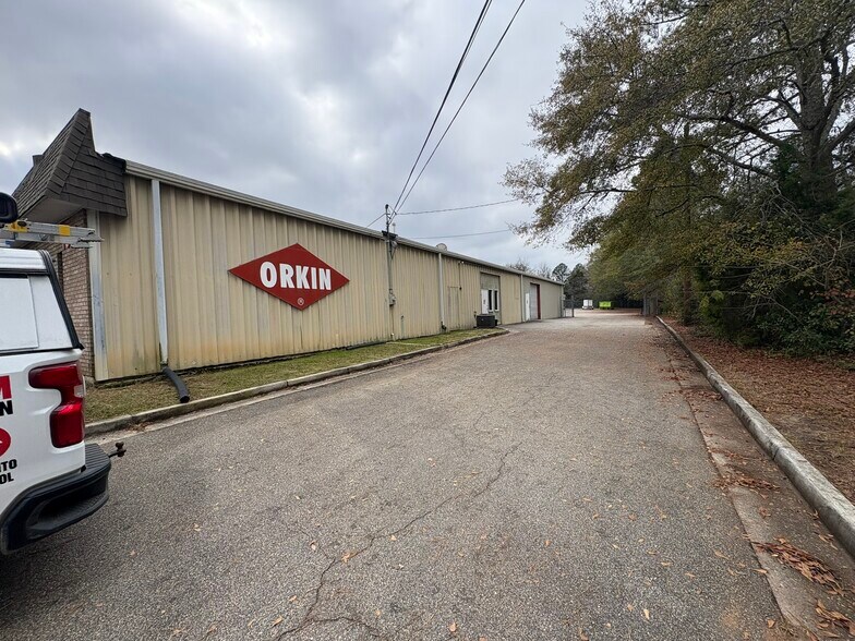 7381 Hawkinsville Rd, Macon-Bibb, GA à louer - Photo du bâtiment - Image 2 de 10