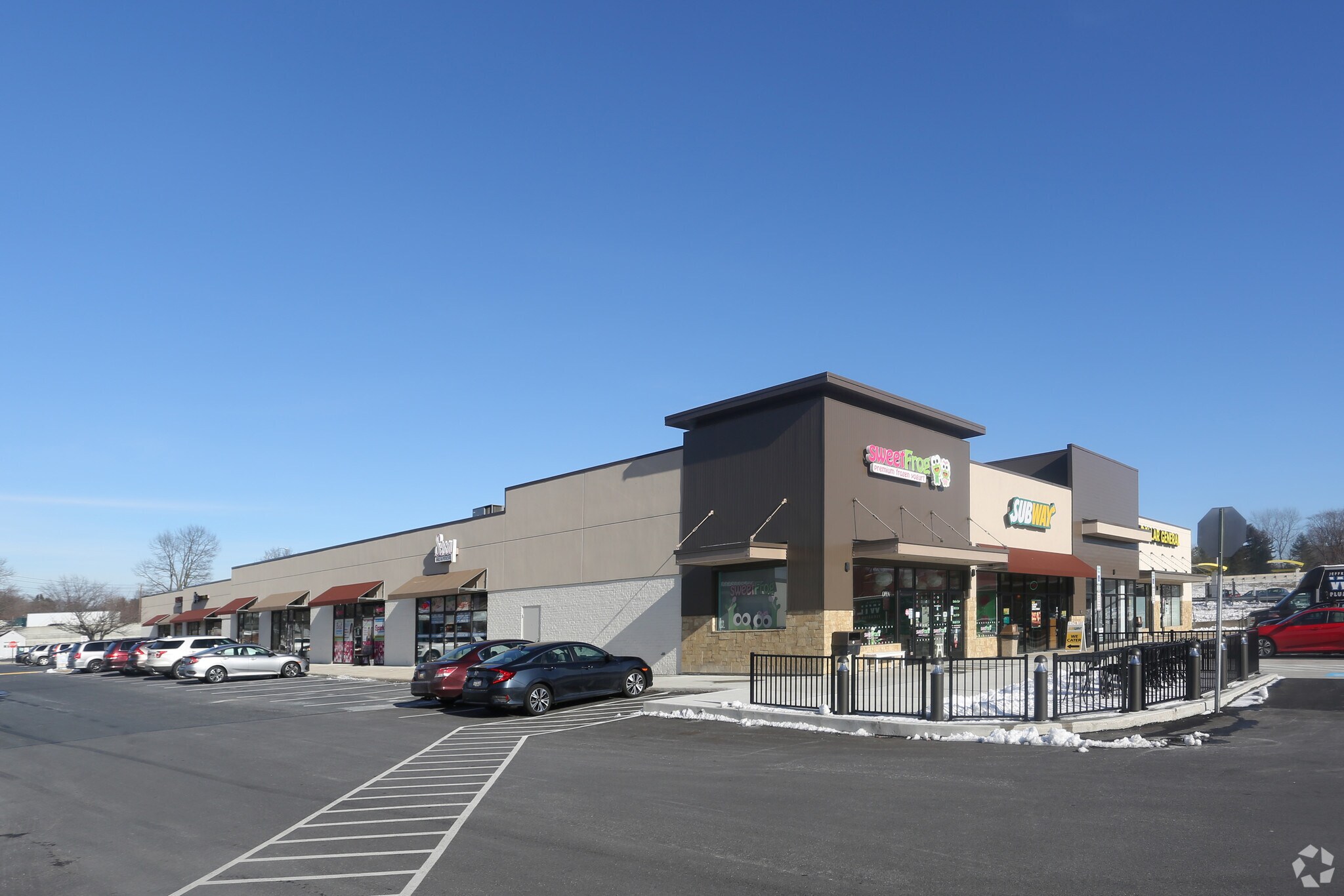 1104 Carlisle Rd, Camp Hill, PA for lease Building Photo- Image 1 of 3