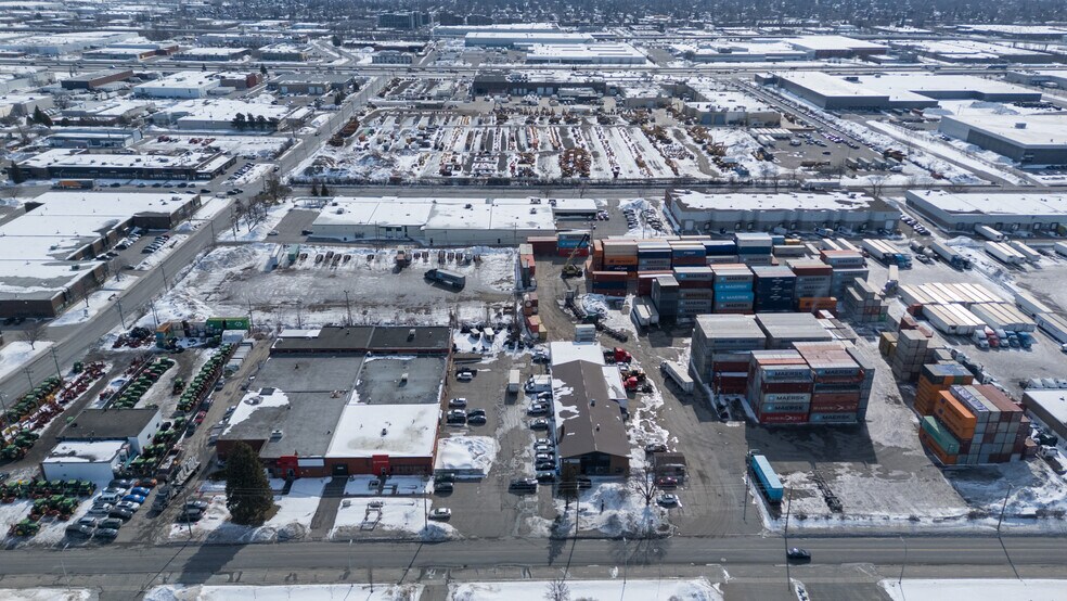 124 Av Labrosse, Pointe-claire, QC for lease - Aerial - Image 3 of 9