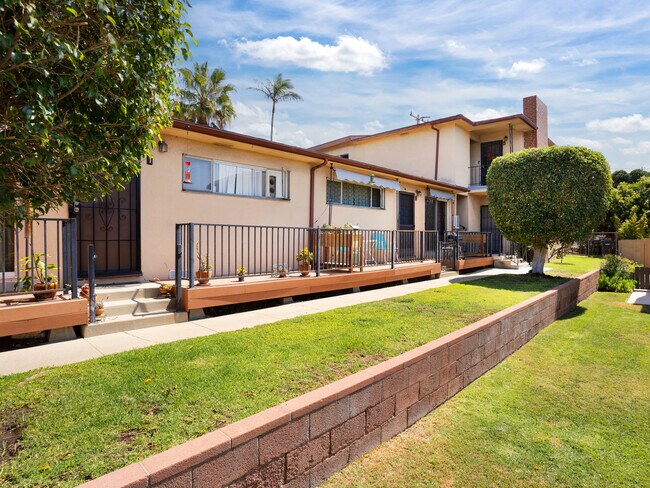 Plus de détails pour 612 Illinois Ct, El Segundo, CA - Multi-résidentiel à vendre
