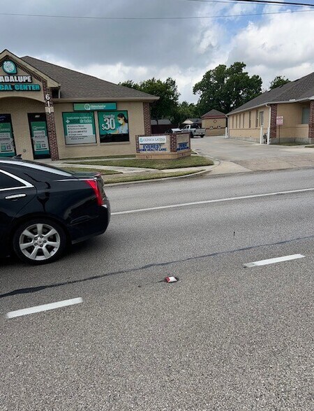 611 N Macarthur Blvd, Irving, TX for sale - Building Photo - Image 3 of 14