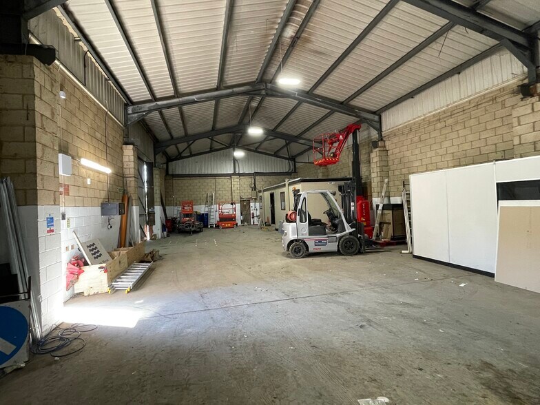 Salisbury Rd, Tidworth à louer - Photo du bâtiment - Image 2 de 6