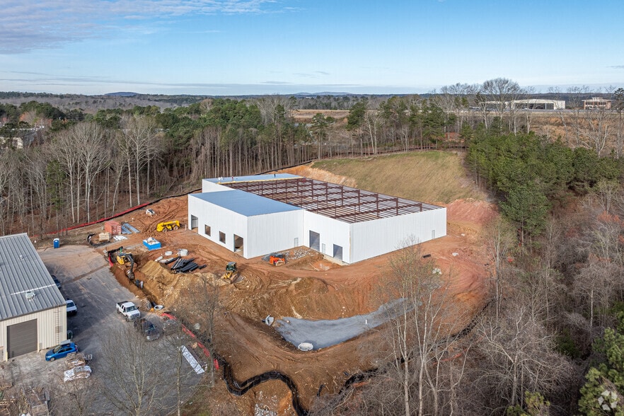 129 Wes Walker Memorial Dr, Ball Ground, GA for lease - Building Photo - Image 3 of 6