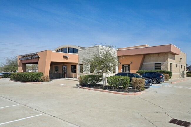 More details for 11706 Fallbrook Dr, Houston, TX - Office for Sale