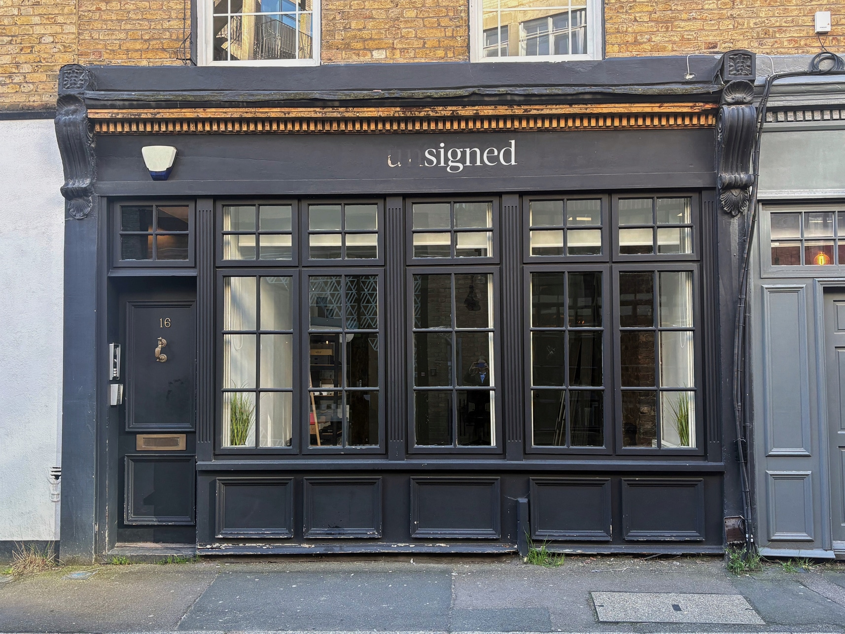 16 Holywell Row, London for lease Building Photo- Image 1 of 9