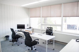 575 Forest St, Reno, NV à louer Photo intérieure- Image 2 de 3