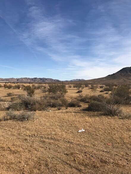 Waalew Rd, Apple Valley, CA for sale - Building Photo - Image 1 of 7