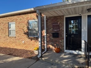 941 White Horse Ave, Trenton, NJ à louer Photo intérieure- Image 1 de 5