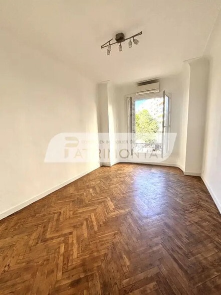 Bureau dans Marseille à louer - Photo intérieure - Image 2 de 6