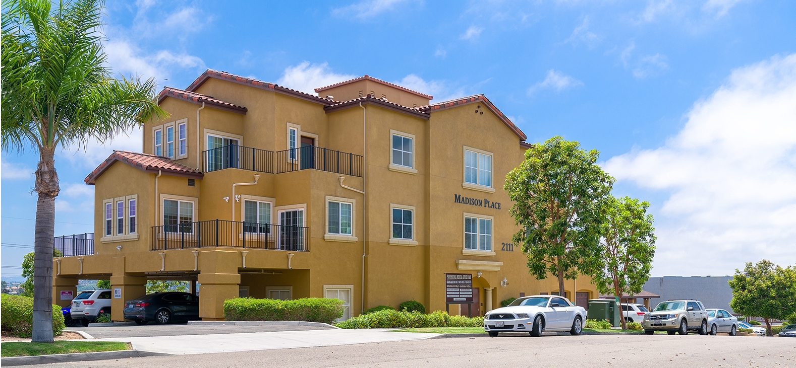 Office in Oceanside, CA for sale Primary Photo- Image 1 of 1