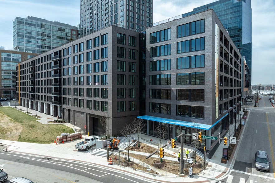 1402 Point St, Baltimore, MD for lease - Building Photo - Image 1 of 2