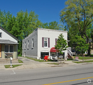 Plus de détails pour 219 Main St, North Prairie, WI - Vente au détail à vendre