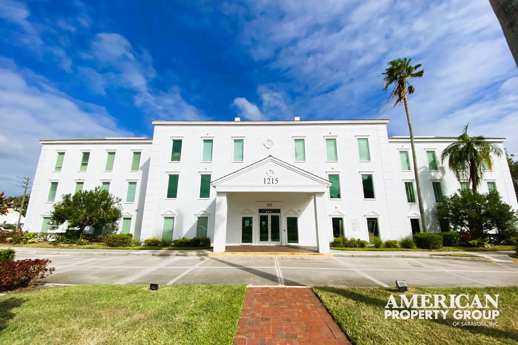 1215 S East Ave, Sarasota, FL for sale Building Photo- Image 1 of 19