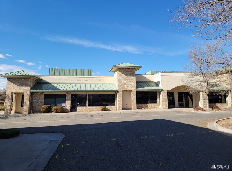 320-344 W 37th St, Loveland, CO for lease - Building Photo - Image 2 of 8