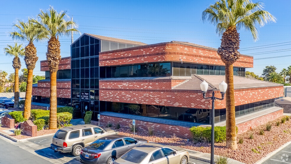 4488 S Pecos Rd, Las Vegas, NV for lease - Primary Photo - Image 1 of 13