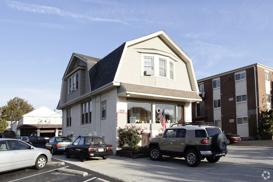 54 Eagle Rd, Havertown, PA à vendre - Photo du bâtiment - Image 2 de 2