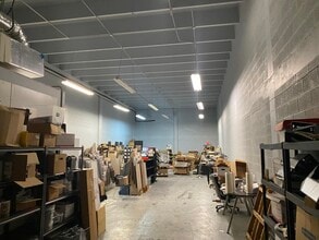 3673 Exchange Ave, Naples, FL for lease Interior Photo- Image 2 of 6