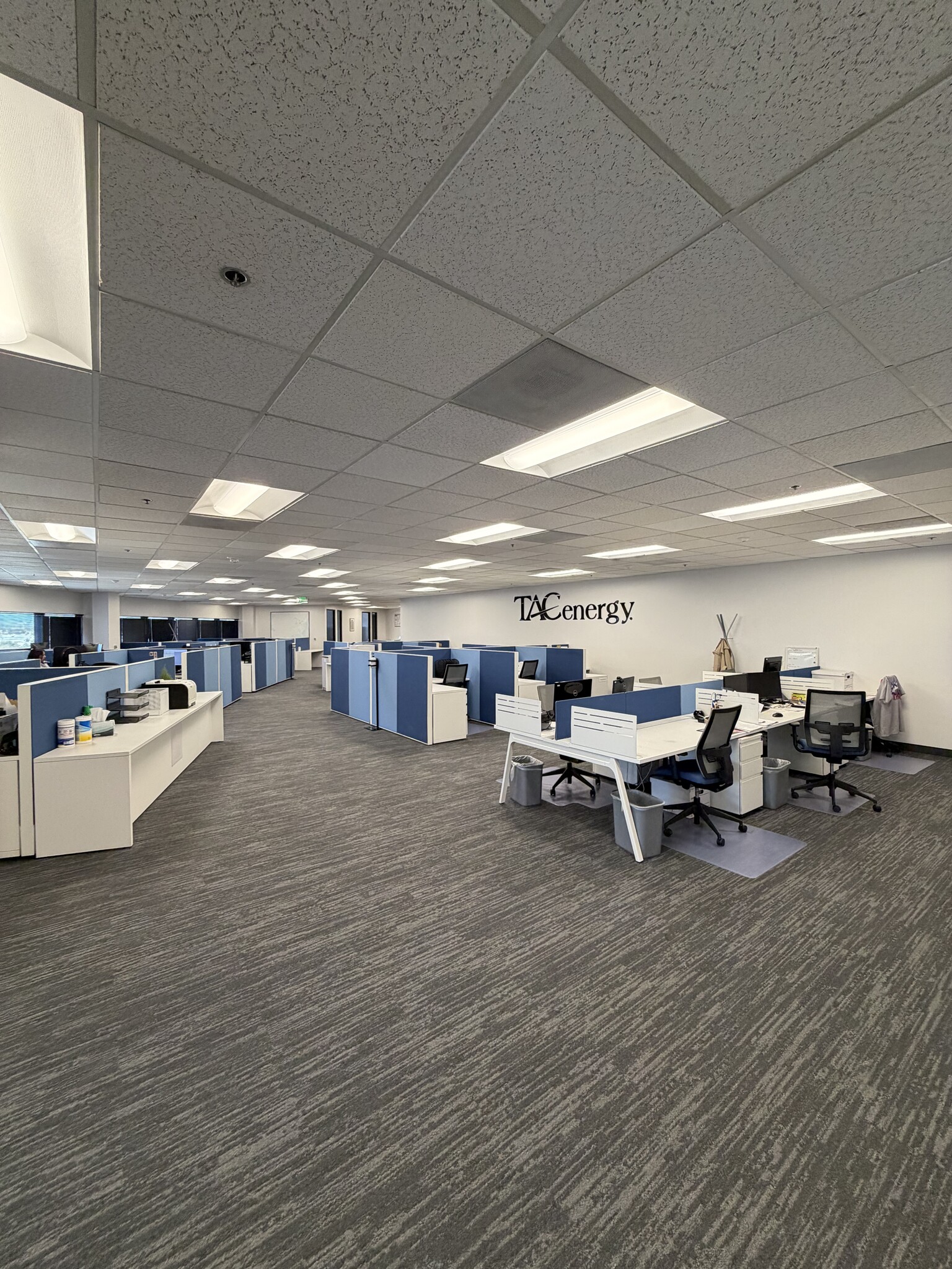 4 Hutton Centre Dr, Santa Ana, CA for lease Interior Photo- Image 1 of 9