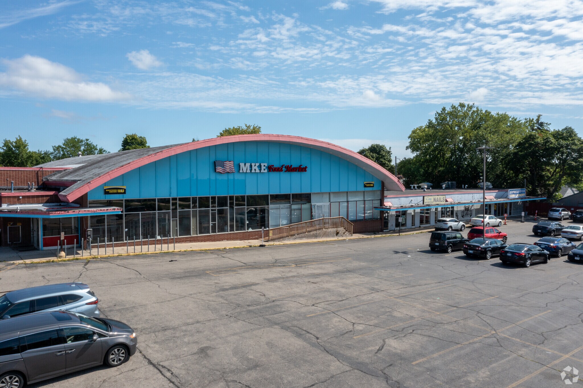 6234-6354 W Silver Spring Dr, Milwaukee, WI for sale Building Photo- Image 1 of 1