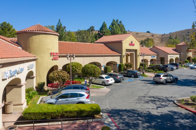 Plus de détails pour 3815-3963 E Thousand Oaks Blvd, Westlake Village, CA - Commerce de détail à louer