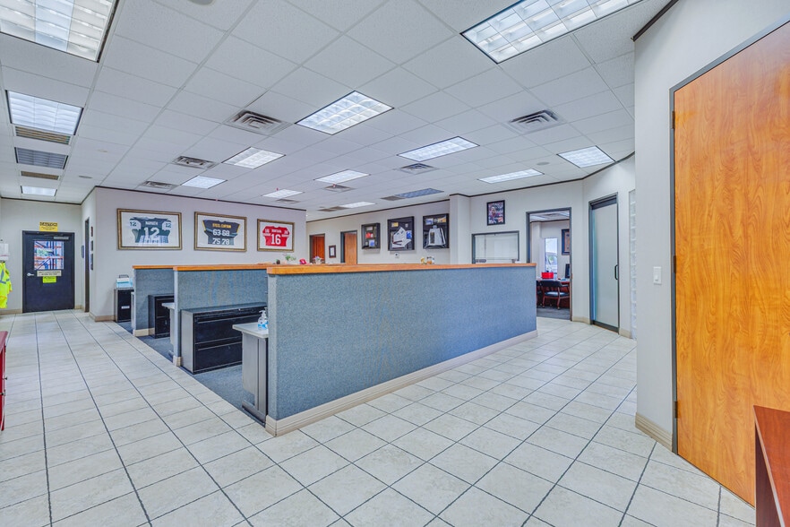 4402 Theiss Rd, Humble, TX for lease - Building Photo - Image 2 of 8