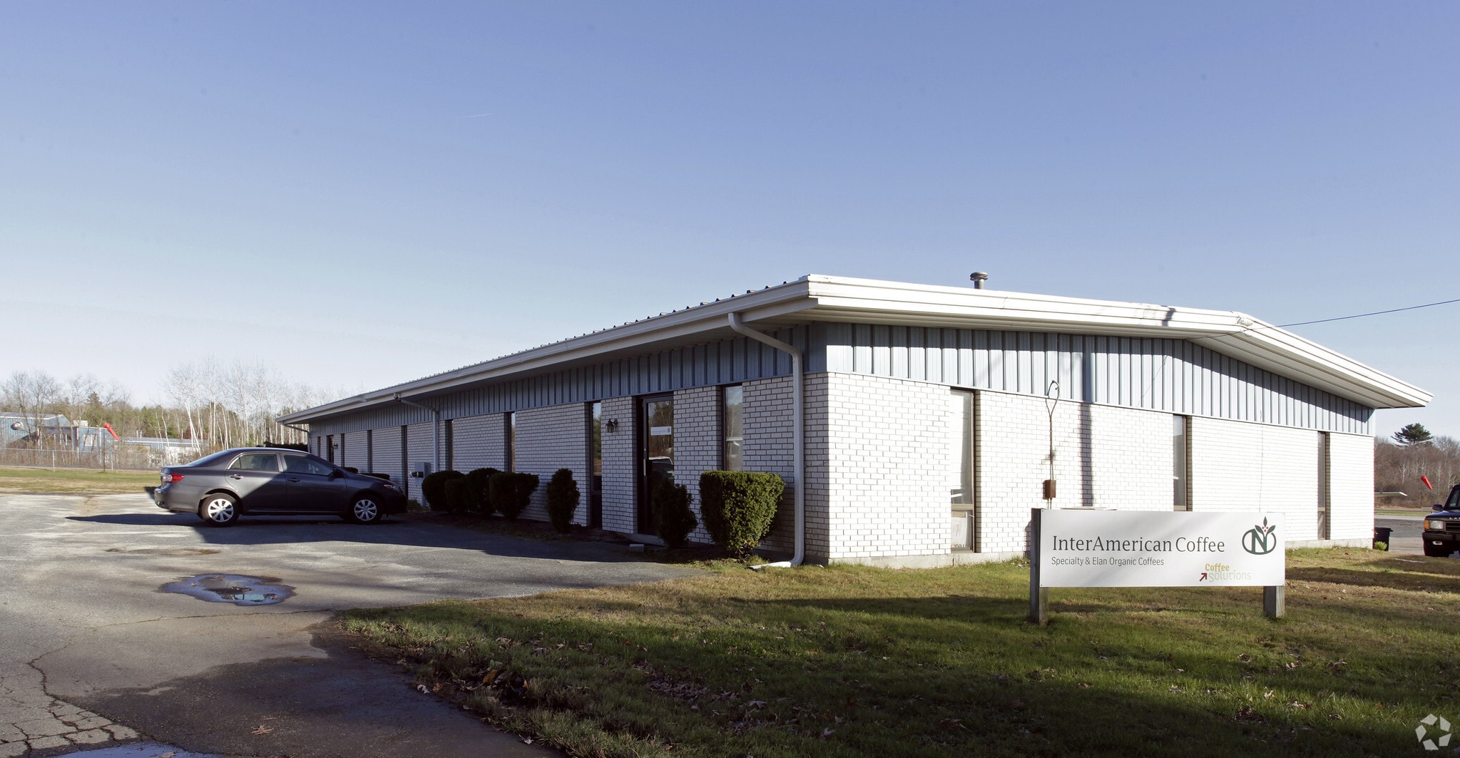 2 Airport Rd, Hopedale, MA à louer Photo principale- Image 1 de 11