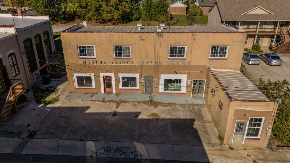 105 Enterprise St, Clinton, SC à vendre - Photo du bâtiment - Image 3 de 25