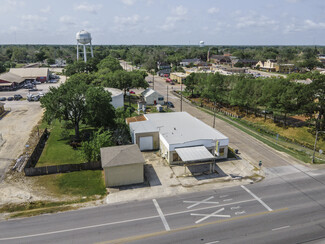 Plus de détails pour 2002 7TH St, Bay City, TX - Vente au détail à vendre