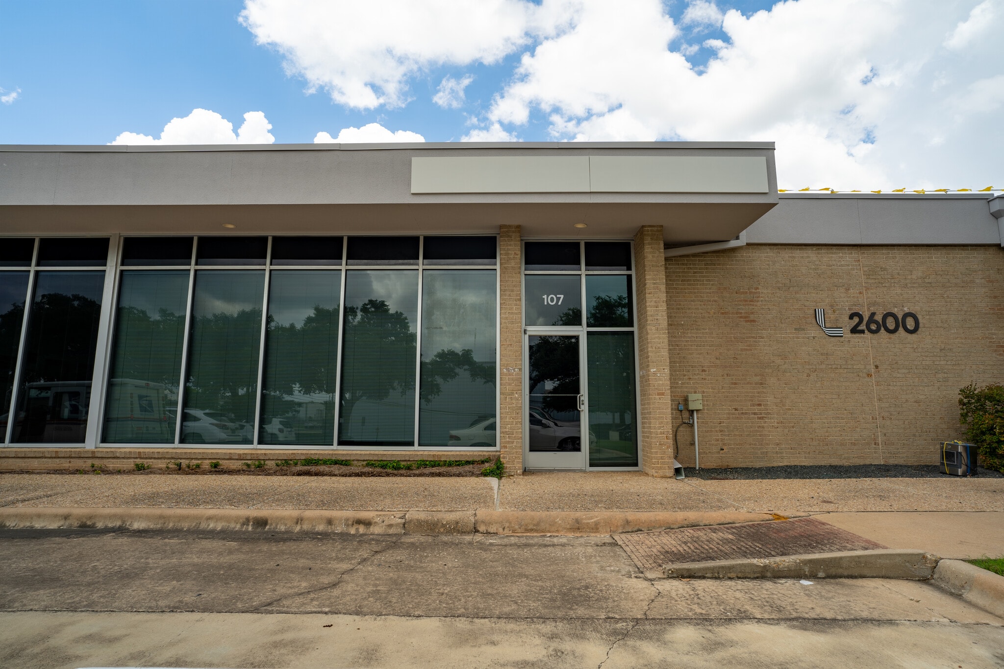 2600 Longhorn Blvd, Austin, TX for lease Building Photo- Image 1 of 2