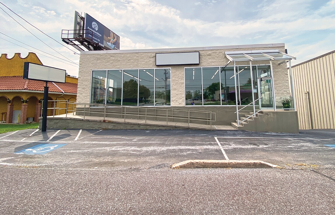 4647 Jonestown Rd, Harrisburg, PA à louer Photo du bâtiment- Image 1 de 9