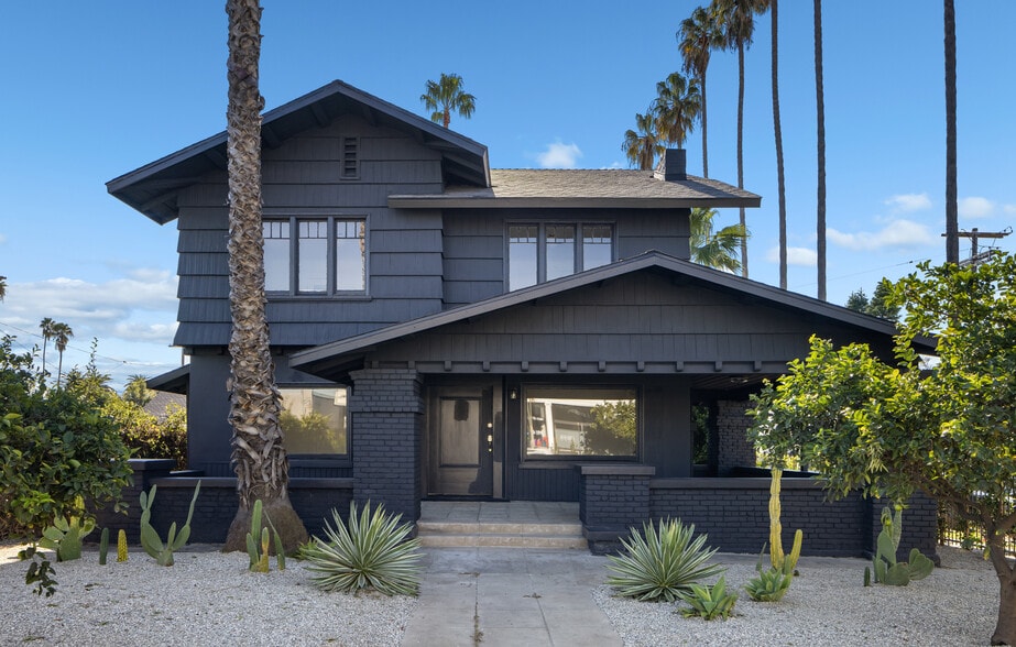 4572 W Washington Blvd, Los Angeles, CA à vendre - Photo du bâtiment - Image 1 de 28