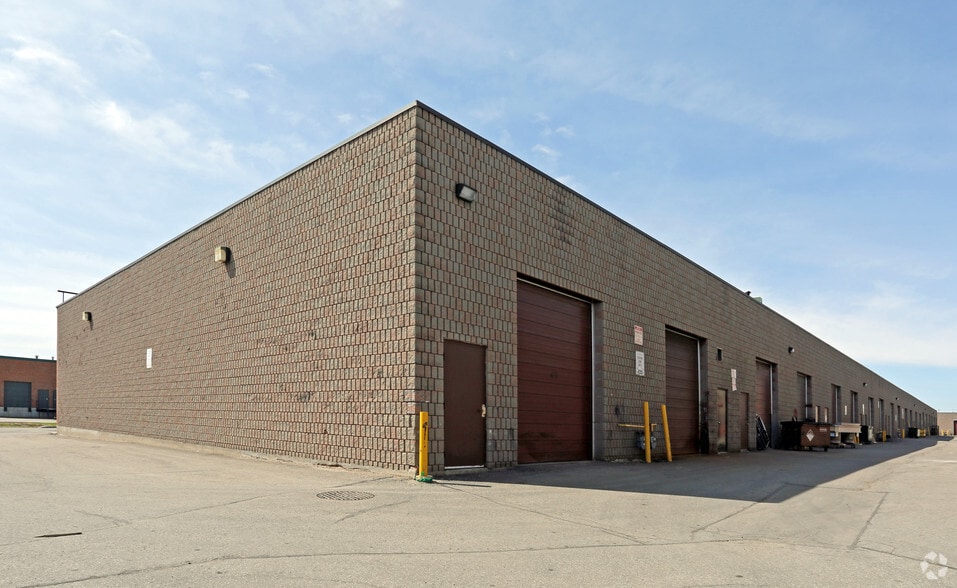 2721 Markham Rd, Toronto, ON for sale - Building Photo - Image 3 of 32