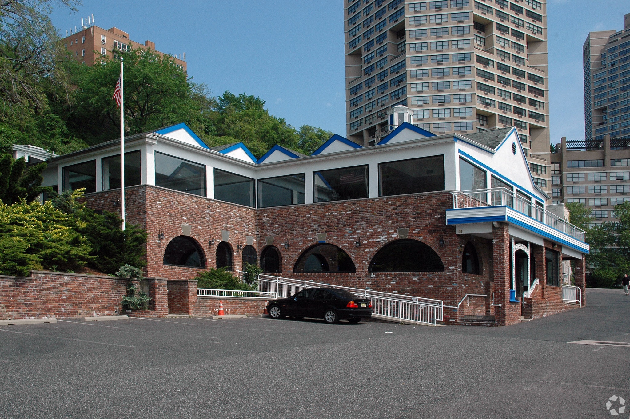 757 Farragut Pl, West New York, NJ for sale Primary Photo- Image 1 of 3