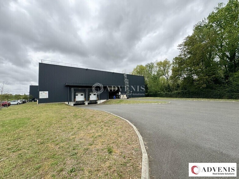 15 Rue De Canterane, Ambarès-et-Lagrave for lease - Building Photo - Image 1 of 8