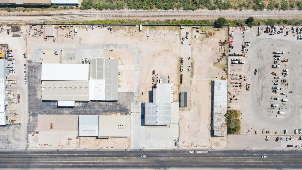 1105 S Grandview Ave, Odessa, TX à vendre - Photo du bâtiment - Image 2 de 64