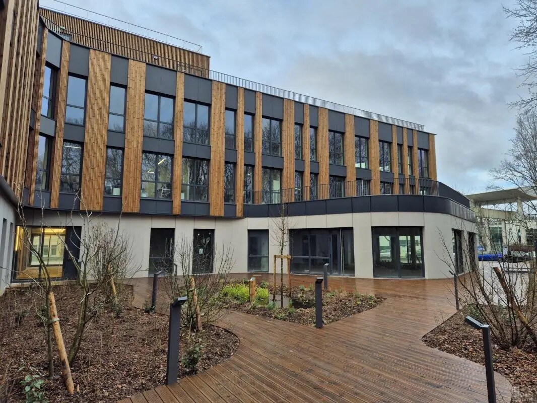 4 Rue Alfred Nobel, Champs-sur-Marne for lease Building Photo- Image 1 of 15