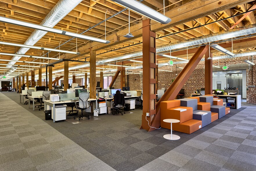 735 Battery St, San Francisco, CA à louer - Photo du bâtiment - Image 3 de 13