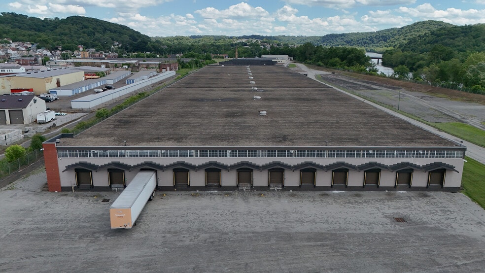 200 28th St, McKeesport, PA for lease - Building Photo - Image 2 of 16