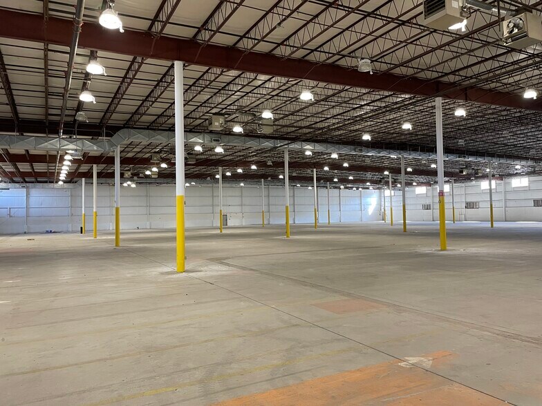 160 Corporate Ct, Meriden, CT à louer - Photo intérieure - Image 2 de 5