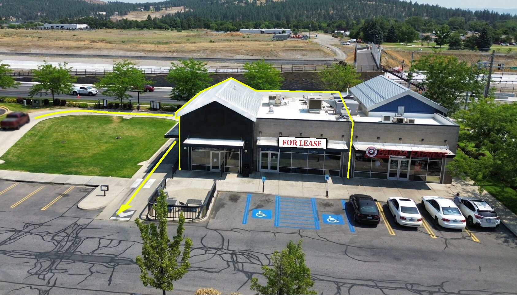 3901-3907 N Market St, Spokane, WA for lease Building Photo- Image 1 of 2
