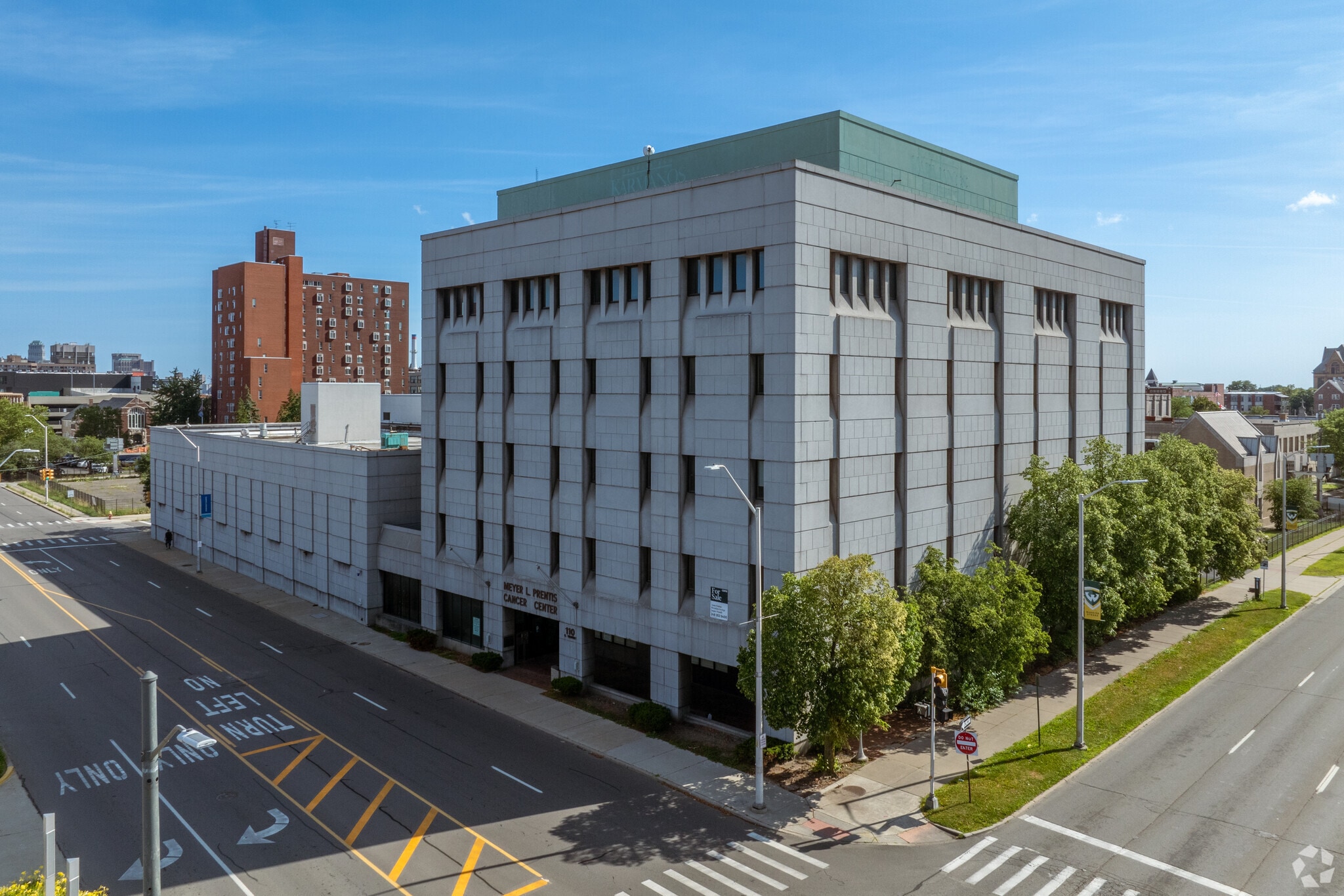 110 E Warren Ave, Detroit, MI for lease Primary Photo- Image 1 of 75