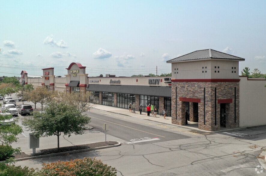 405-585 Noble Creek Dr, Noblesville, IN for lease - Building Photo - Image 3 of 4