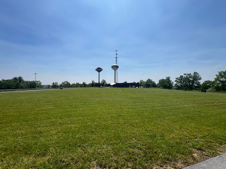 000 Fort Henry Rd, Triadelphia, WV for sale - Commercial Listing Video - Image 2 of 45