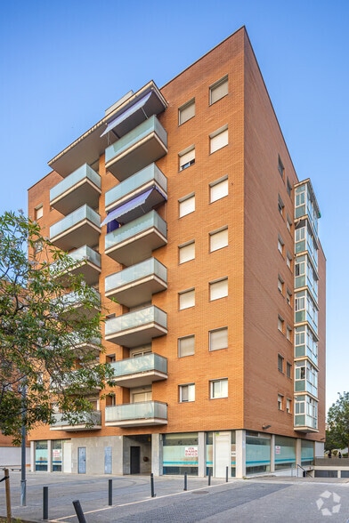 Carrer de Fortuna, 15, L'Hospitalet de Llobregat, Barcelona for lease - Building Photo - Image 2 of 6