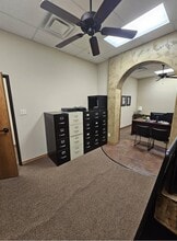 4311 W Adams, Temple, TX à louer Photo du bâtiment- Image 2 de 14